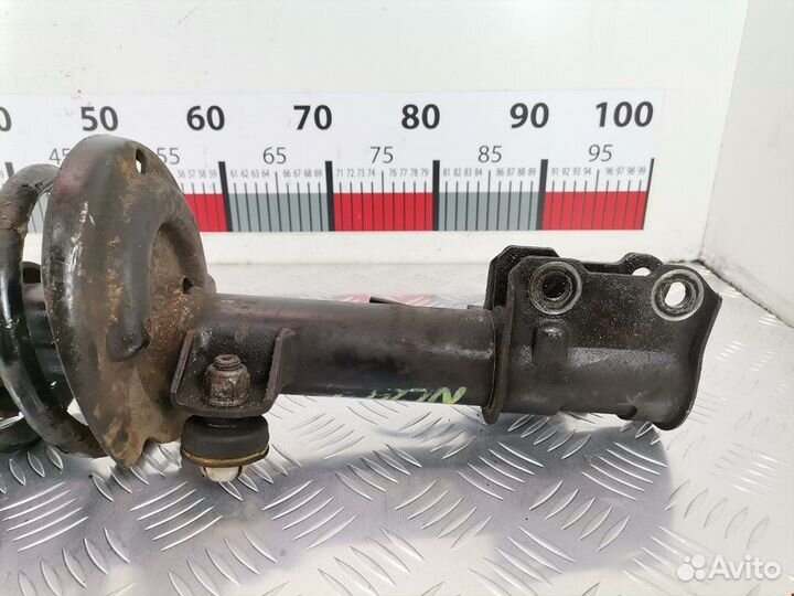 Стойка для Opel Zafira B