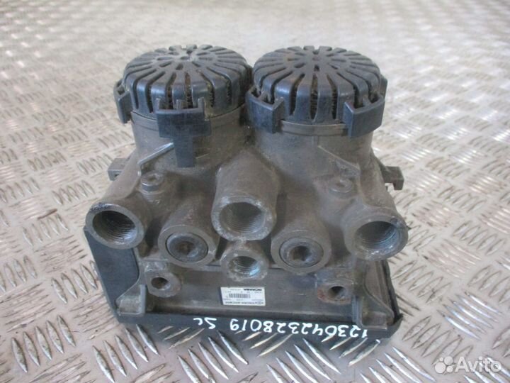 Модулятор EBS заднего моста Scania 1879280