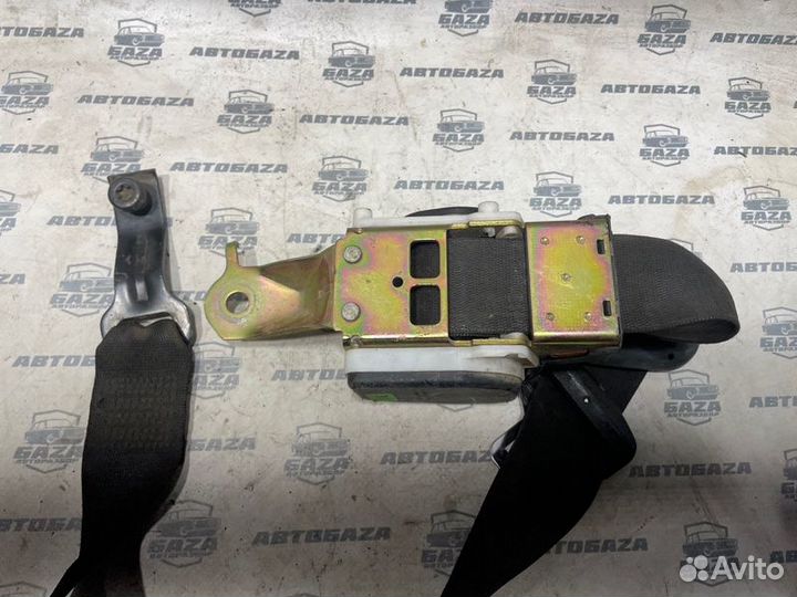 Ремень безопасности передний правый Bmw 3-Series