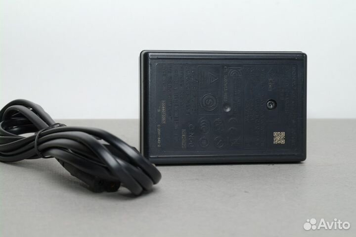 Зарядное устройство Sony BC-VW 1 (Sony NP-FW50)