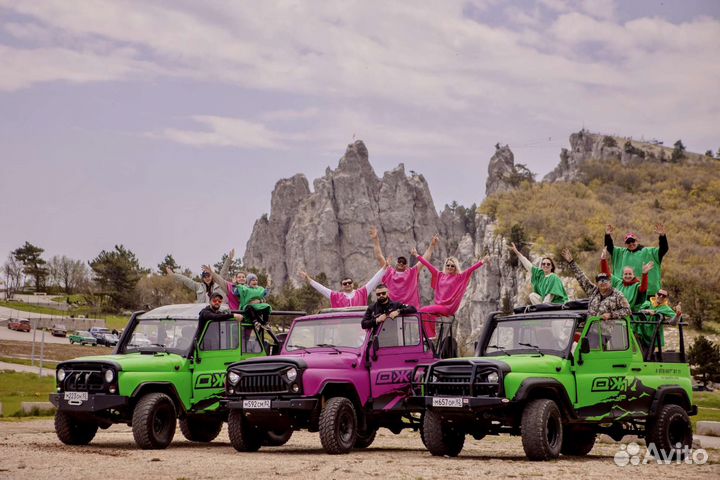 Ай-Петри. Экскурсия на ярком открытом джипе