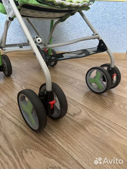 Прогулочная коляска трость