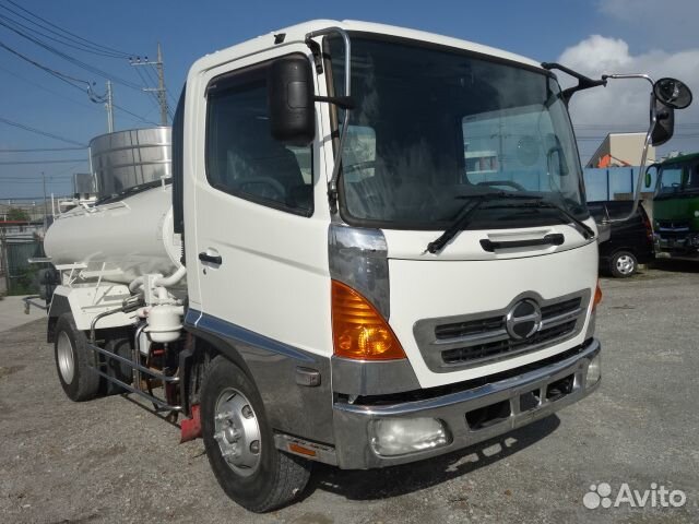 Ассенизатор 3.6 куб.м. Hino Ranger 2005
