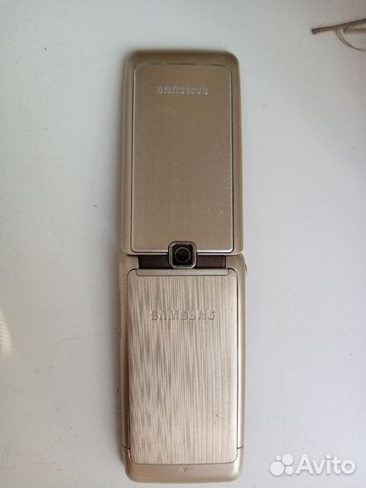 Samsung B2100