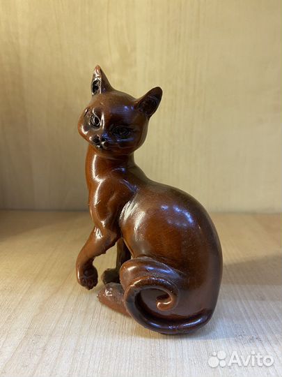 Фигурка кошка