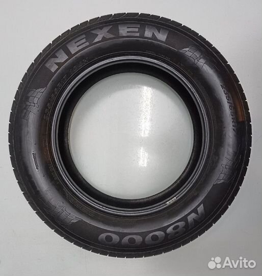 Nexen N8000 235/65 R17