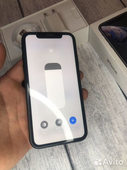 Телефон iPhone Xr 128gb на 2 sim