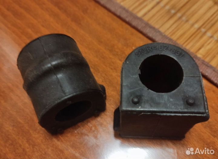 Сайлентблок тяги