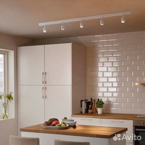 Бэве, Нимоне потолочные шины