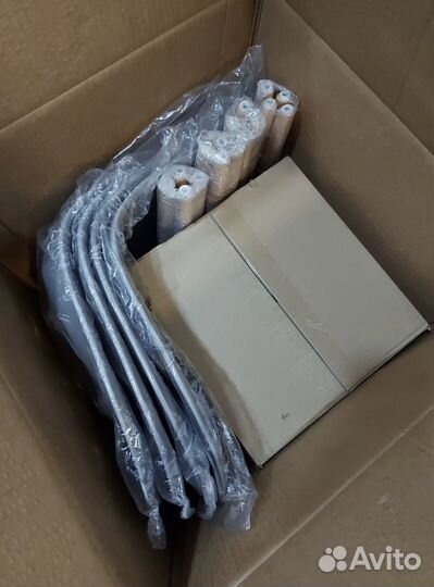 Комплекты стульев 4 шт. новые