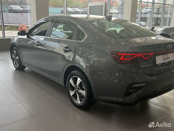 Kia Cerato 2.0 AT, 2022