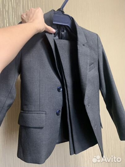 Школьный костюм