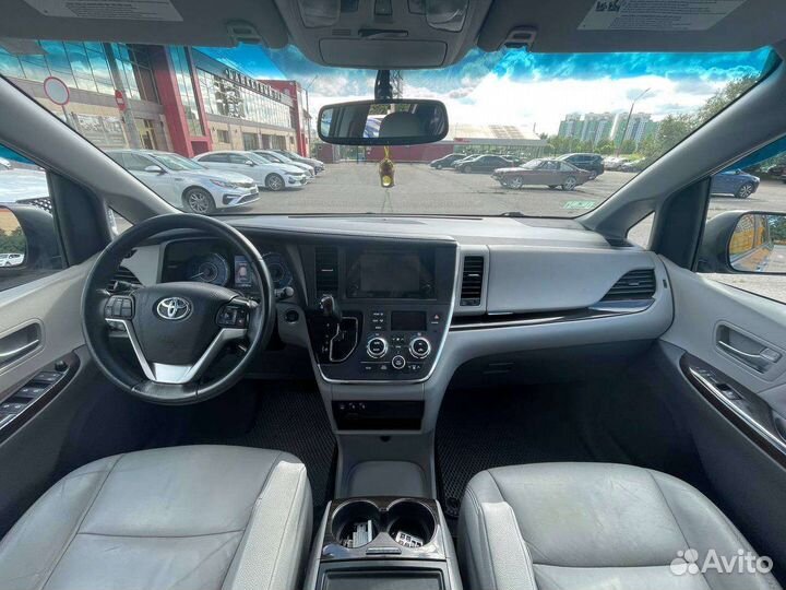 Toyota Sienna 3.5 AT, 2017, 257 161 км