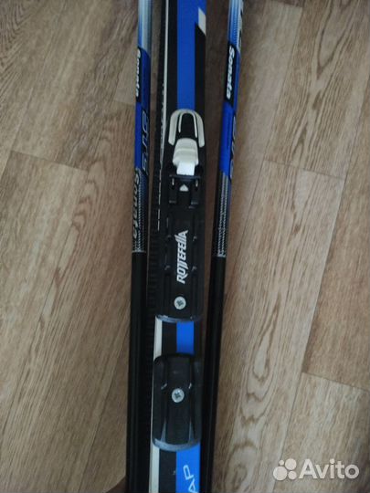 Беговые лыжи