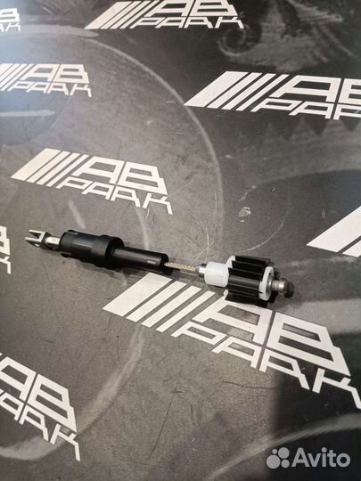 Трос стояночного тормоза Mercedes V-class Оригинал