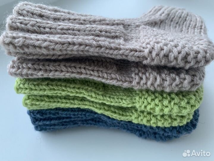 Носочки детские вязаные