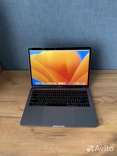 Apple MacBook Pro 13 2017/ 8 Gb/ 128 ssd