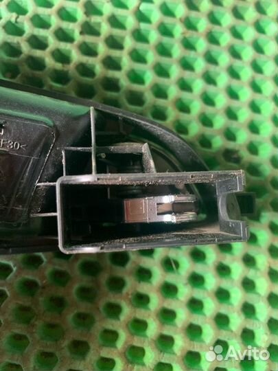 Ручка двери внутренняя задняя левая Ford Focus 3 3