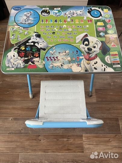Детский стол и стул