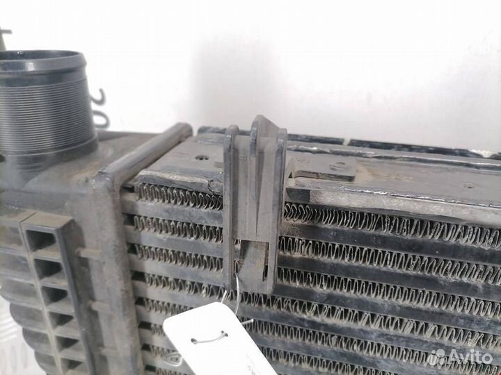 Интеркулер Nissan Note E11 2007 144619U20A