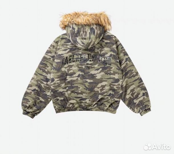 Бомбер vetements type