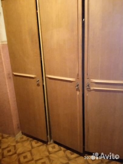 Прихожая со шкафом бу