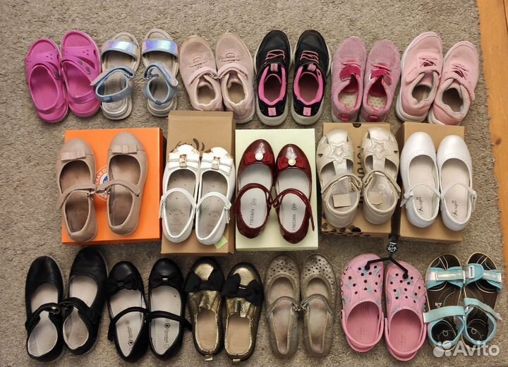 Летняя и сменная обувь на девочку 30-33