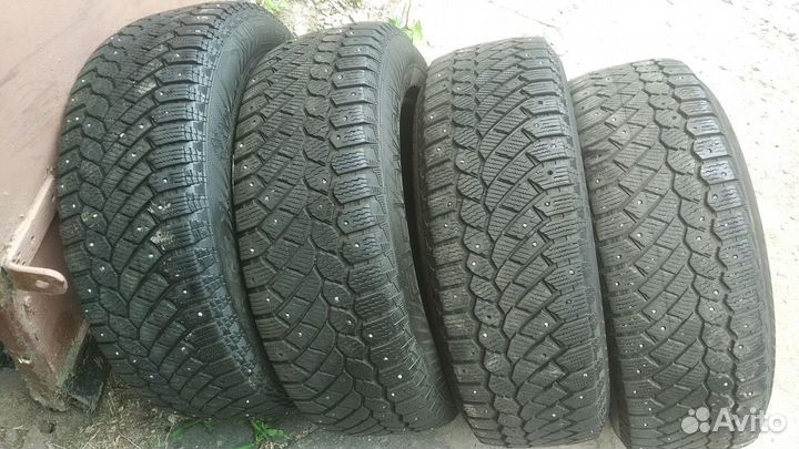 Kumho WinterCraft WP51 215/65 R16