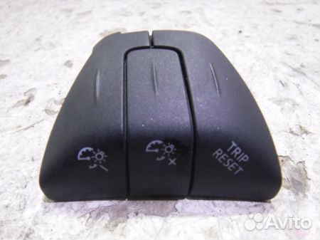 Кнопка Ниссан Patrol Y62