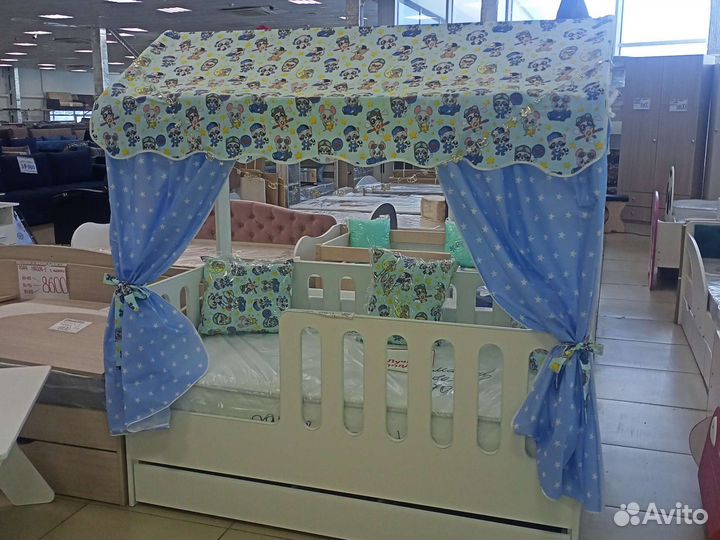 Кроватка Домик