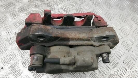 Суппорт тормозной передний левый mercedes benz M-c