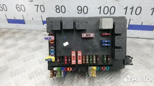 Блок предохранителей mercedes benz S-class W221 (7