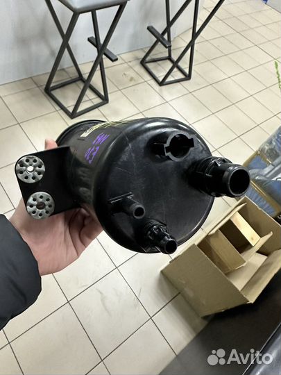 Бачок гур BMW e70 e71