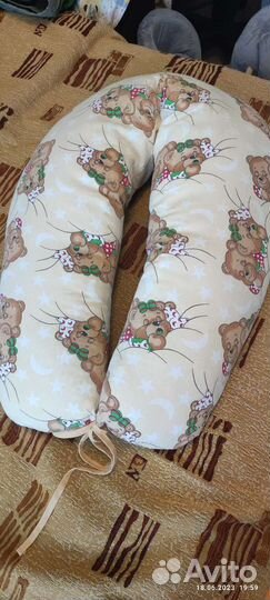 Подушка для кормления фэст