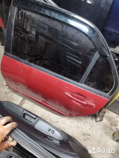 Двери Mitsubishi lancer 9 седан