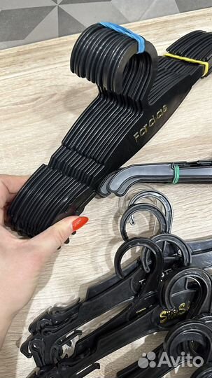 Вешалки плечики