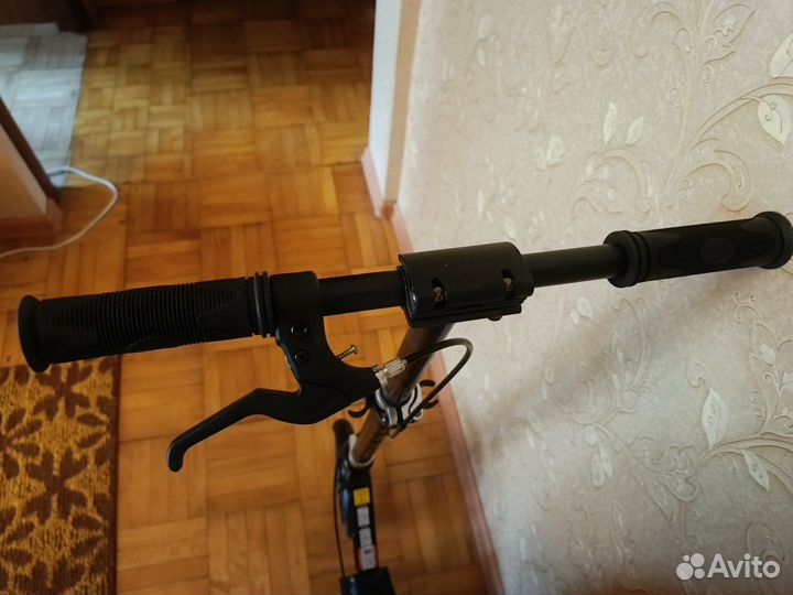 Самокат Roces Lux 230