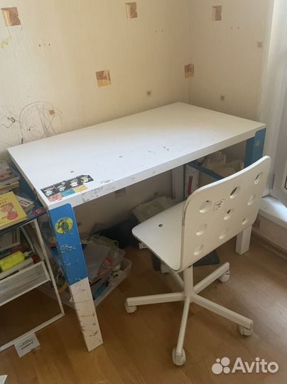 Стол стул для учебы