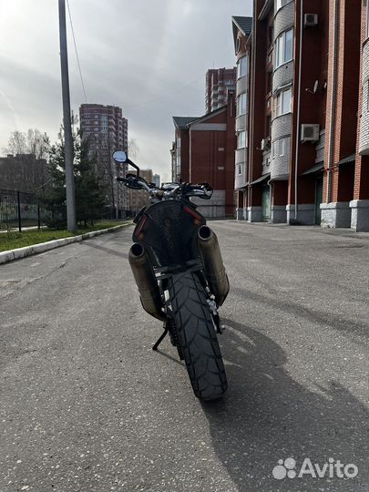 KTM 690SM