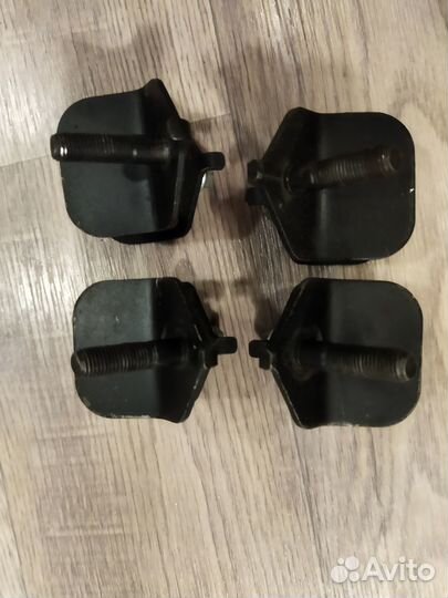 Подушки бензогенератора