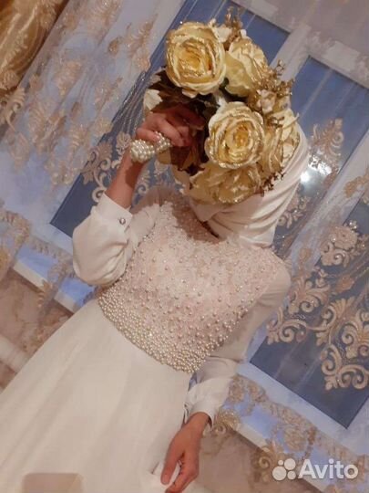 Вечернее платье