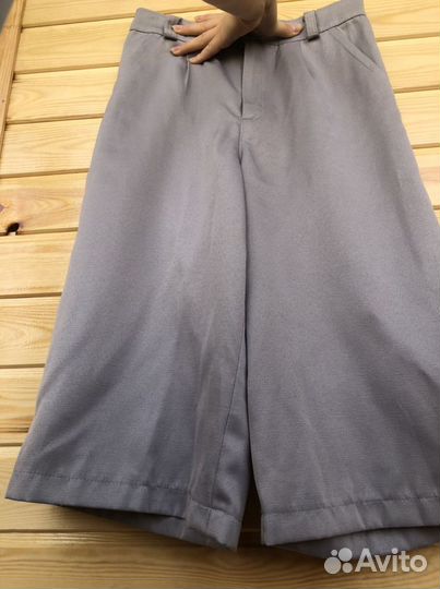 Шорты-бермуды