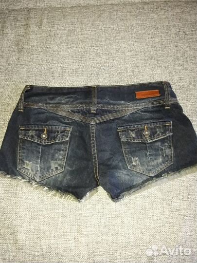 Джинсовые шорты