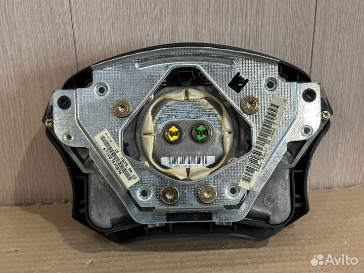 Подушка безопасности в руль Mercdedes-Benz C W203