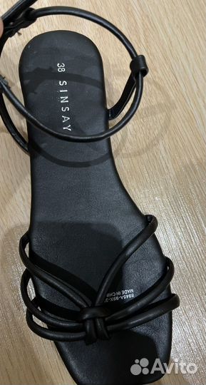 Сандалии женские