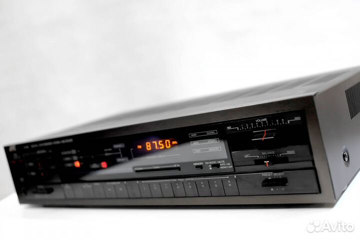 Стереофонический Ресивер JVC R-X110, 1984г