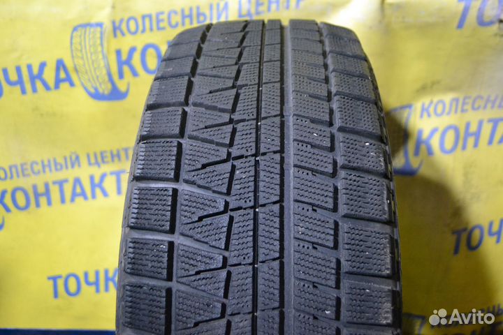 Bridgestone Blizzak Revo GZ 225/55 R17