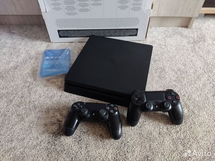 PS4 Slim+2 джоя+GTA 5, RDR 2, UFC 3 и тд