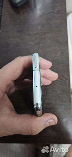 Samsung Galaxy S10, 8/128 ГБ