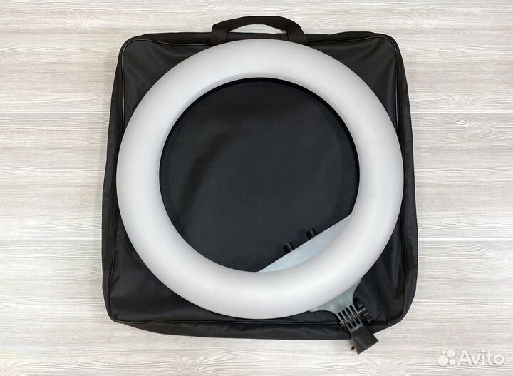 Лампа кольцевая 54 см со штативом